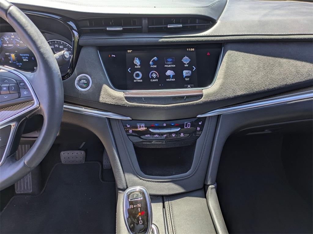 used 2017 Cadillac XT5 car, priced at $17,990