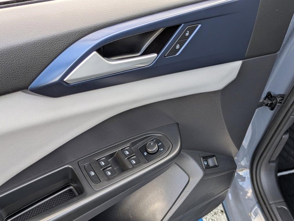 used 2022 Volkswagen Taos car, priced at $20,321