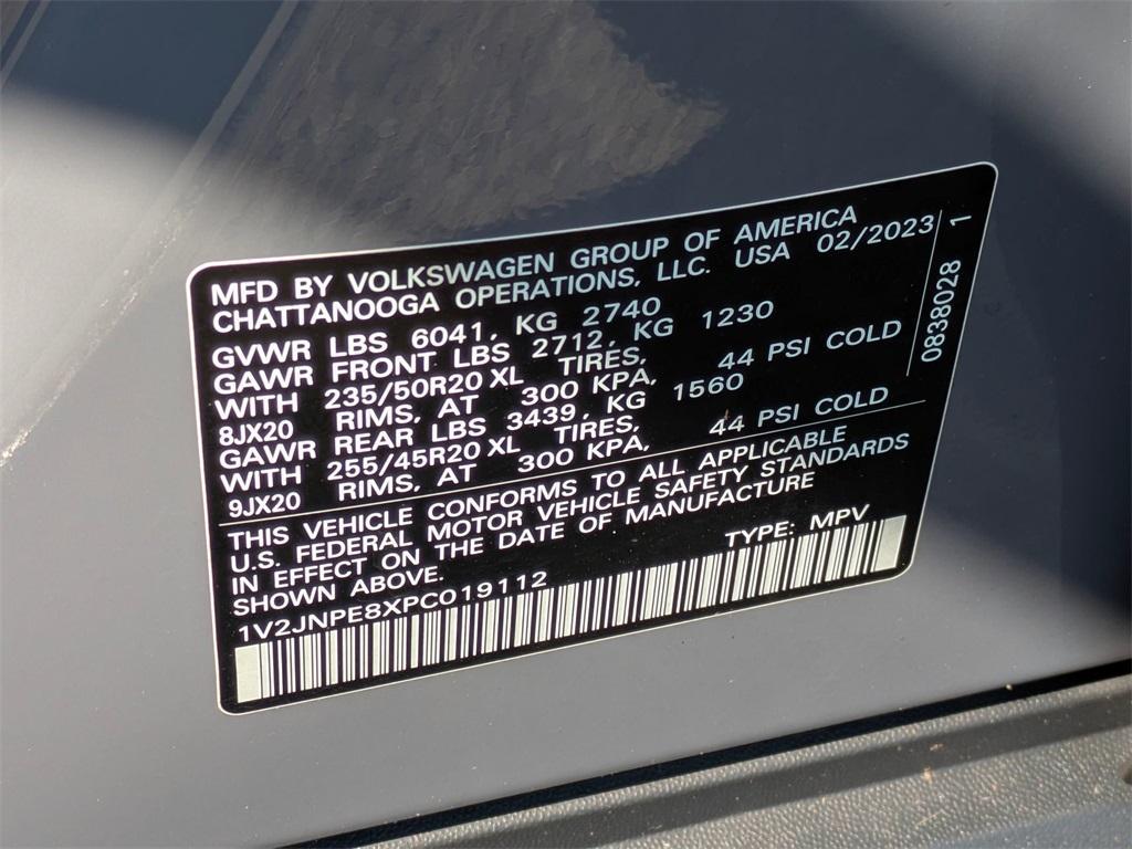 used 2023 Volkswagen ID.4 car, priced at $33,990