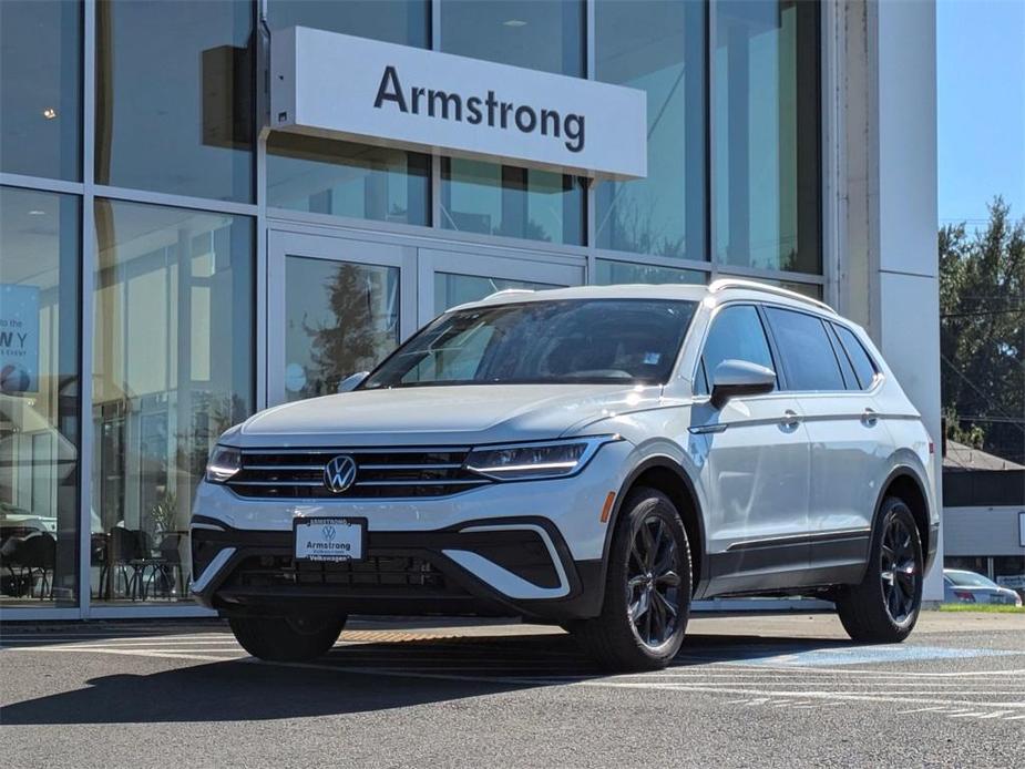 new 2024 Volkswagen Tiguan car, priced at $31,501