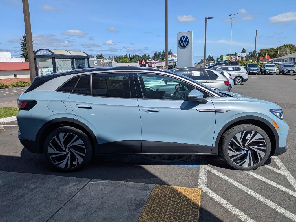 new 2025 Volkswagen ID.4 car