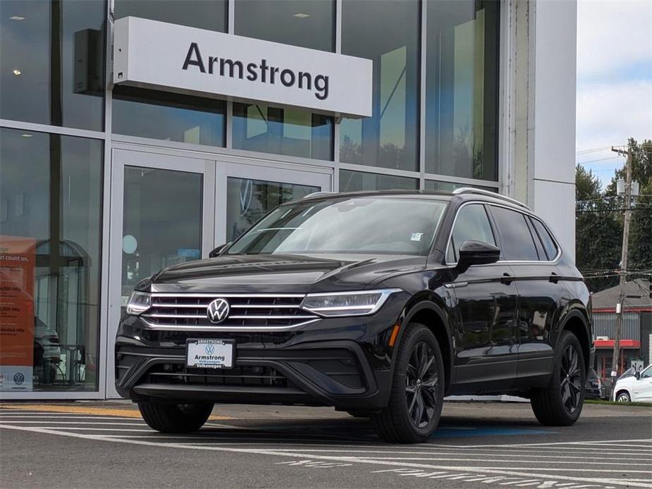 new 2024 Volkswagen Tiguan car, priced at $31,316