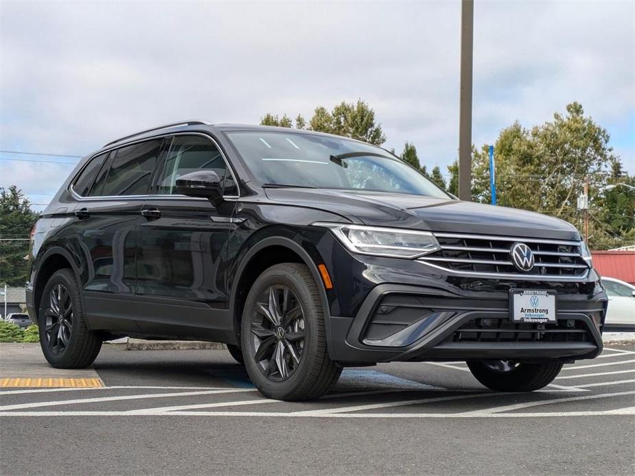 new 2024 Volkswagen Tiguan car, priced at $31,316