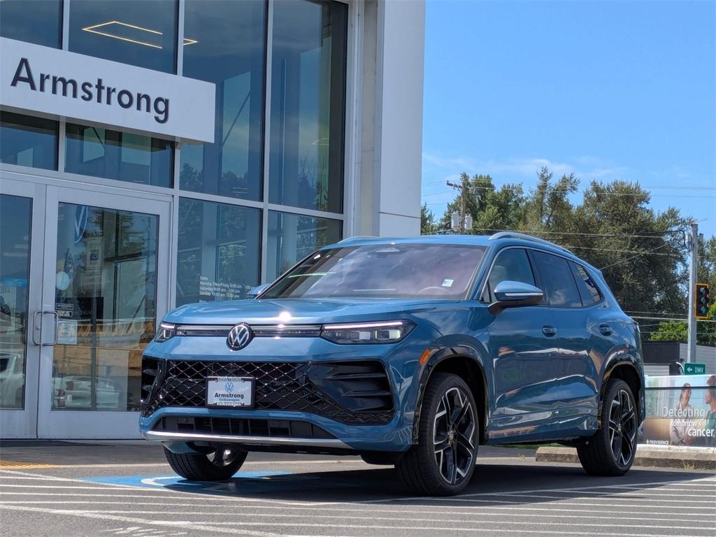 new 2025 Volkswagen Tiguan car, priced at $42,914