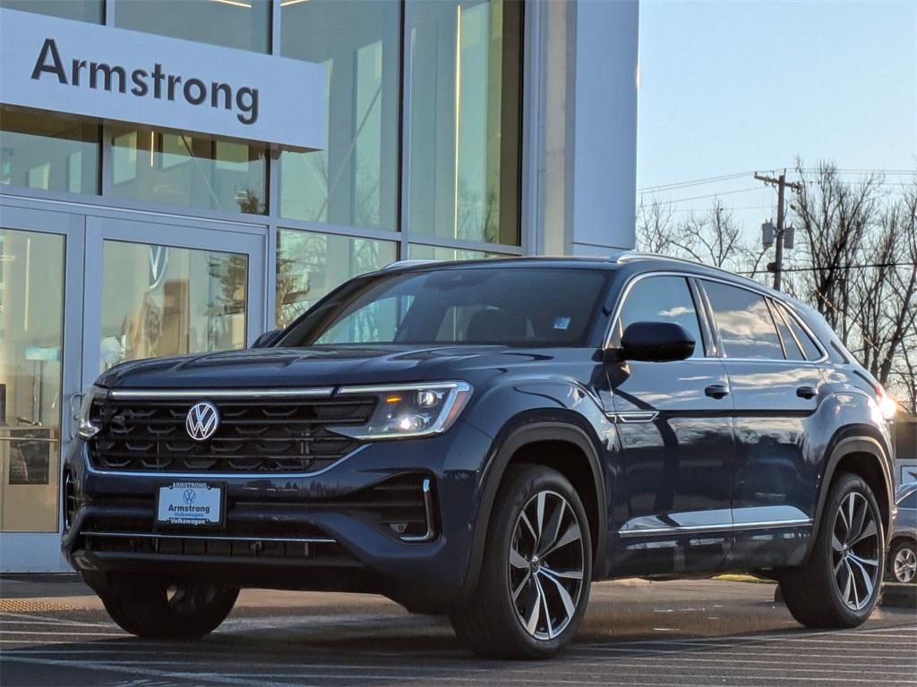 new 2025 Volkswagen Atlas Cross Sport car