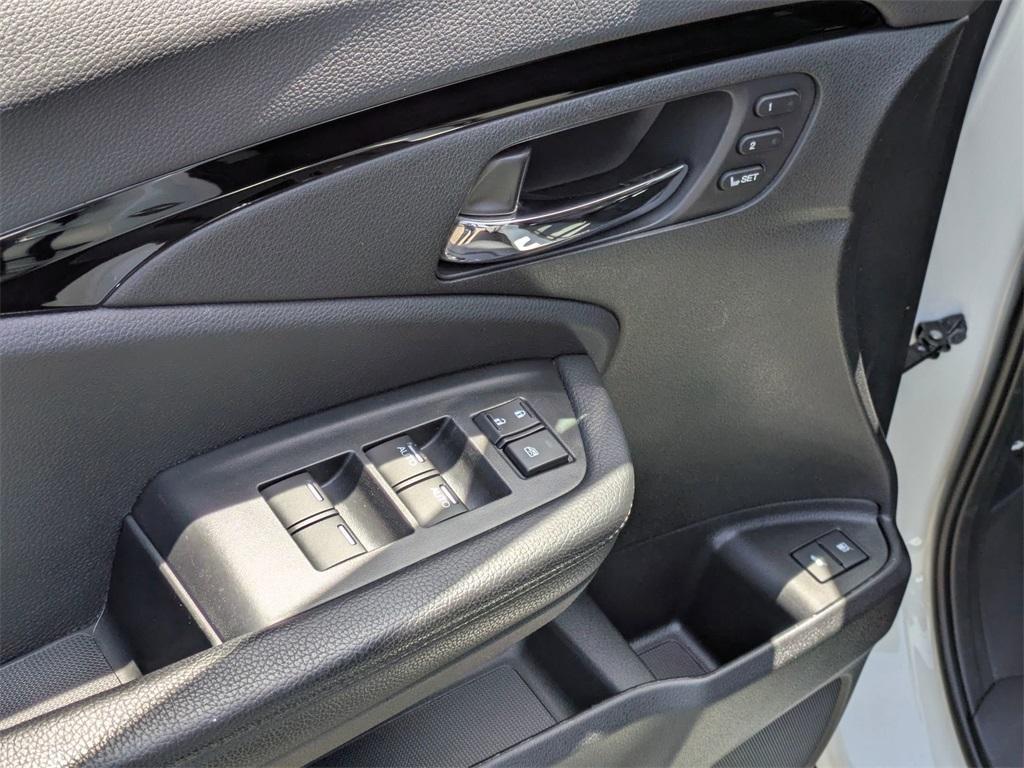 used 2019 Honda Pilot car, priced at $25,990