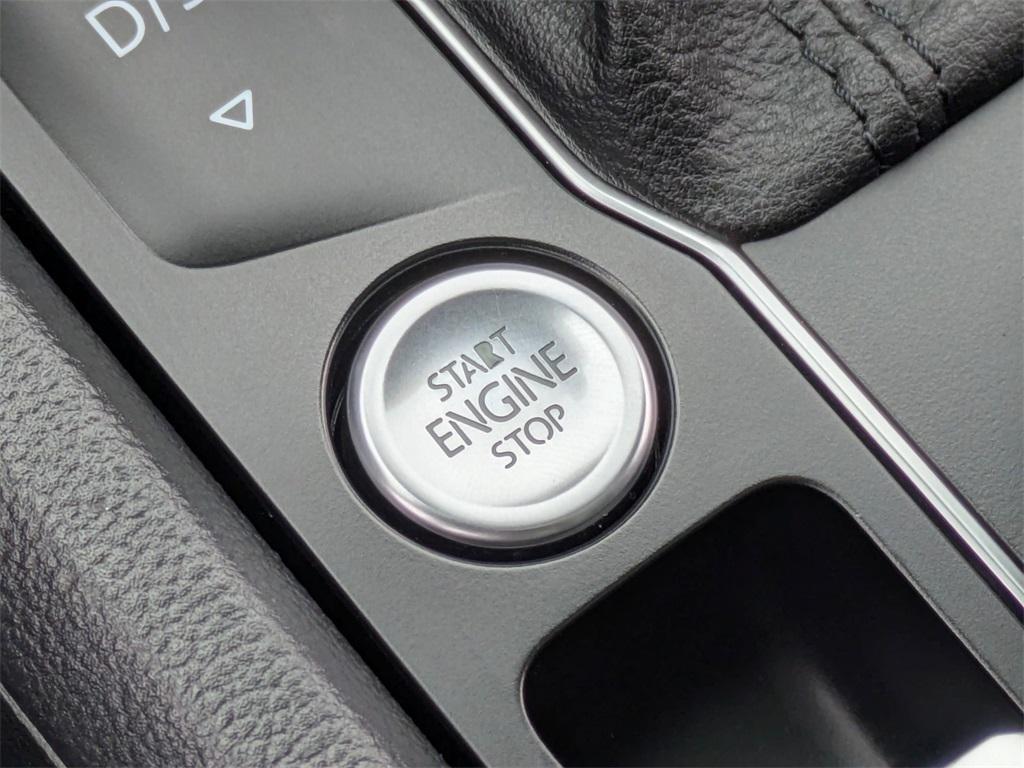 used 2019 Volkswagen Atlas car, priced at $24,990