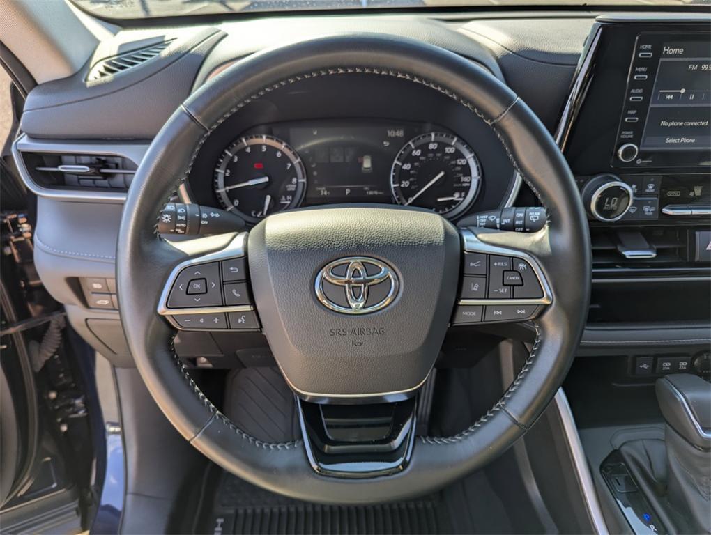 used 2020 Toyota Highlander car, priced at $34,990