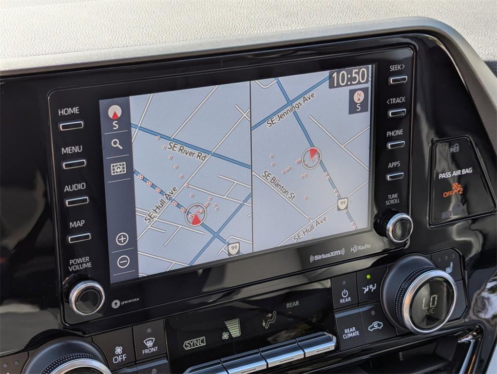 used 2020 Toyota Highlander car, priced at $34,990