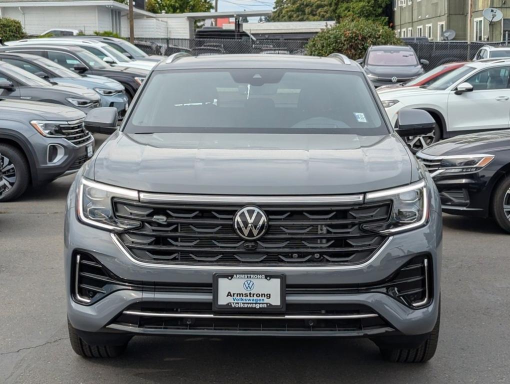 new 2026 Volkswagen Atlas Cross Sport car, priced at $54,035