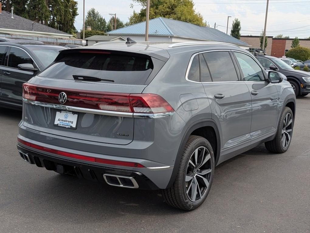 new 2026 Volkswagen Atlas Cross Sport car, priced at $54,035