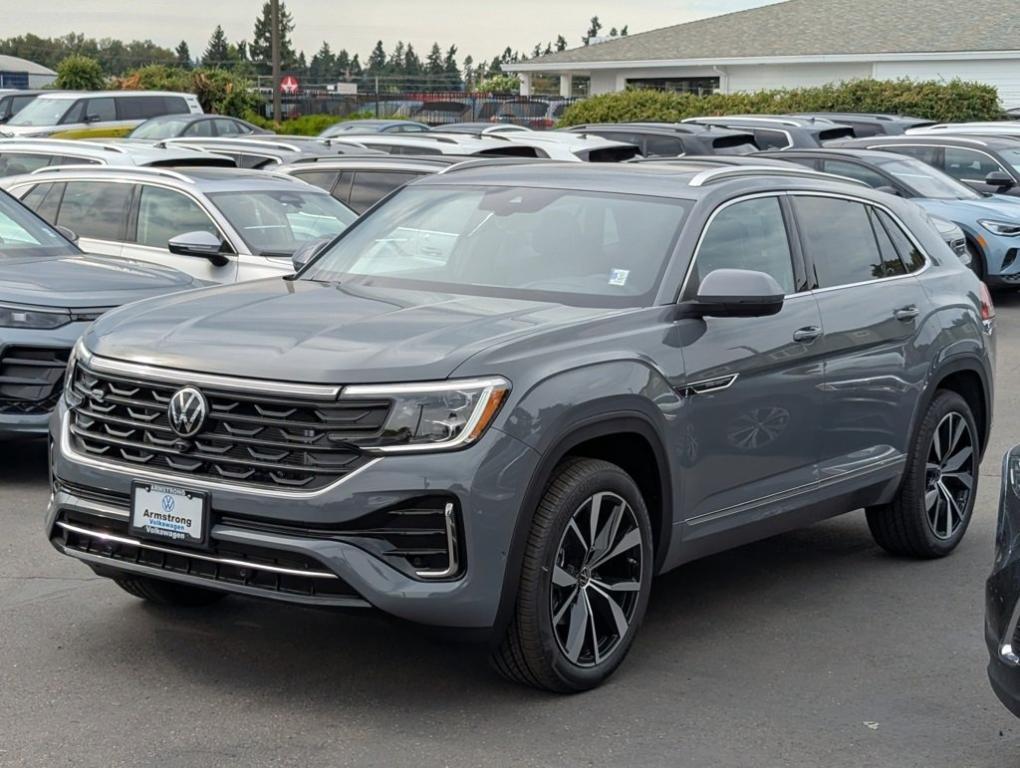 new 2026 Volkswagen Atlas Cross Sport car, priced at $54,035