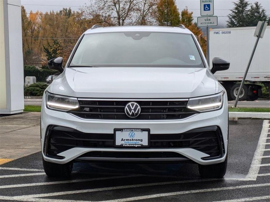 new 2024 Volkswagen Tiguan car, priced at $35,004