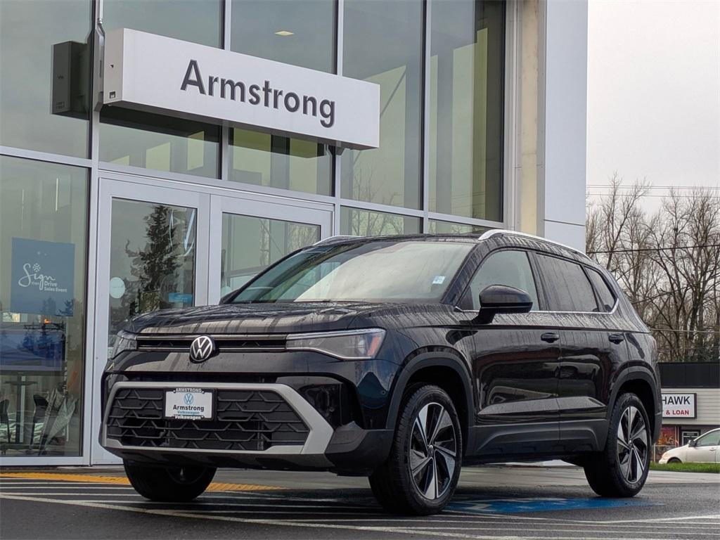 new 2025 Volkswagen Taos car