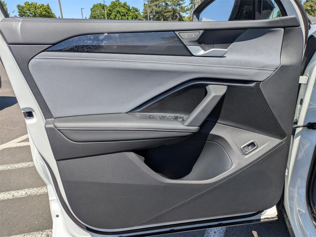 new 2025 Volkswagen Tiguan car