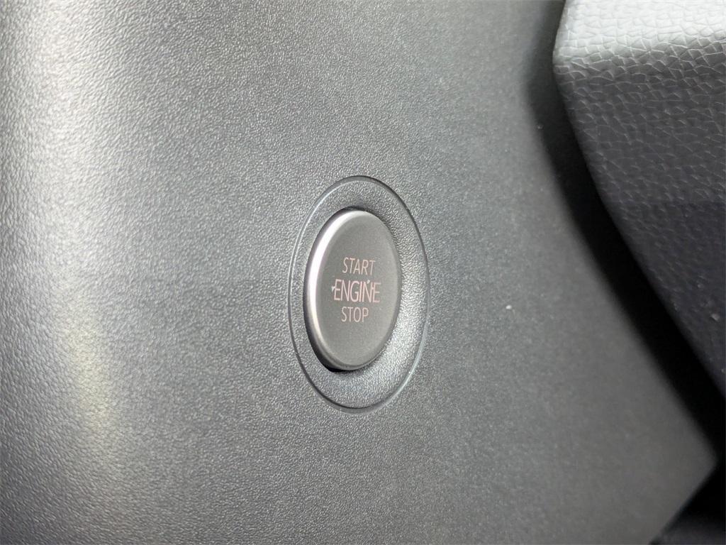 new 2025 Volkswagen ID.4 car