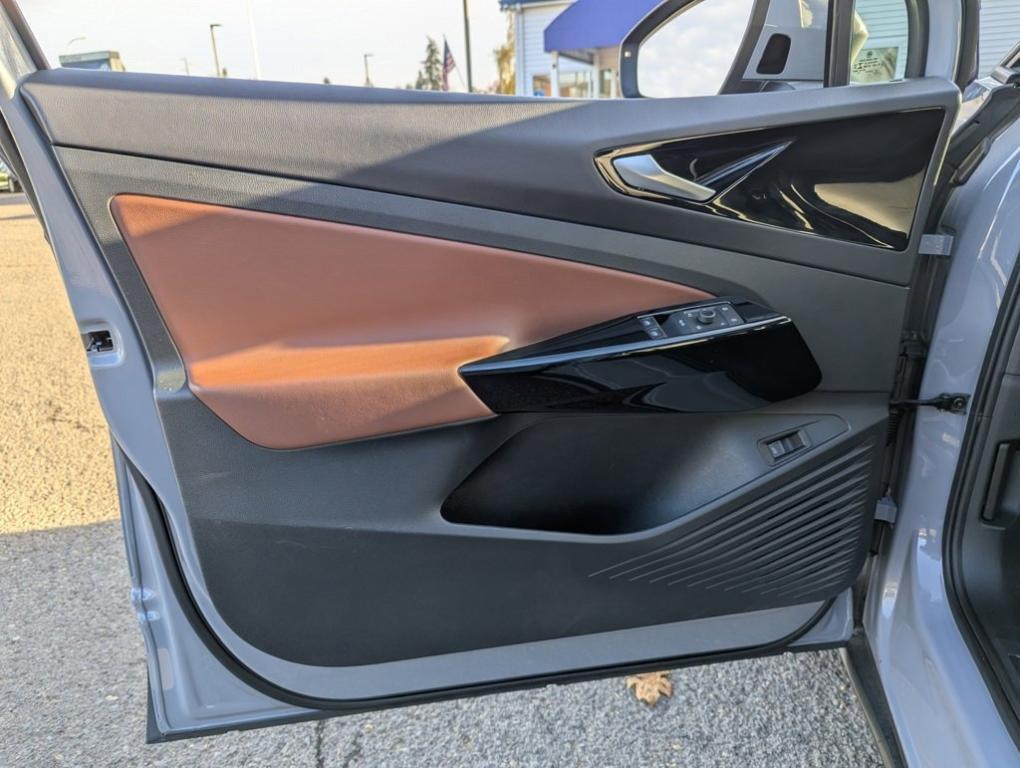 used 2021 Volkswagen ID.4 car, priced at $20,926