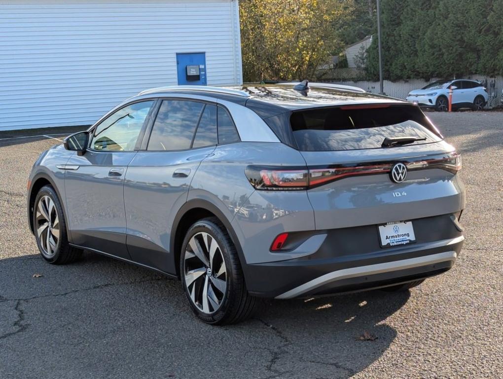 used 2021 Volkswagen ID.4 car, priced at $20,926