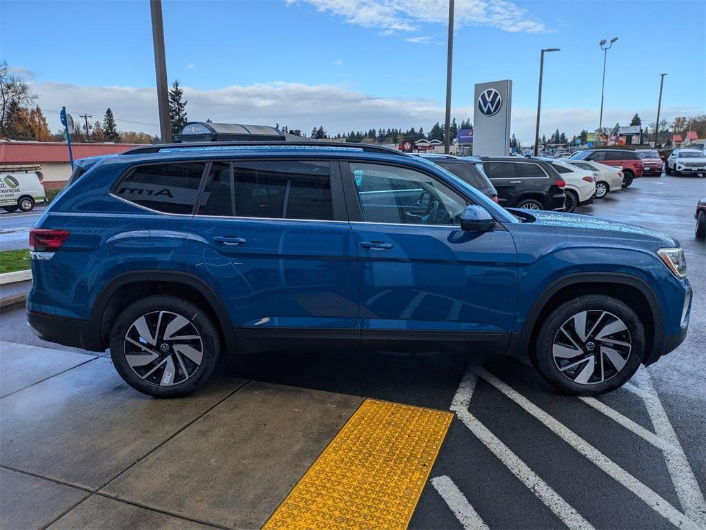 new 2025 Volkswagen Atlas car