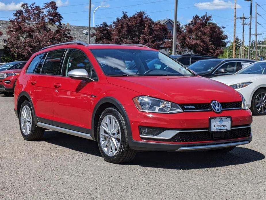 used 2017 Volkswagen Golf Alltrack car, priced at $13,990