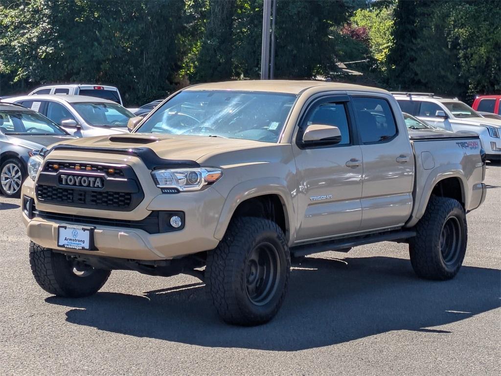used 2016 Toyota Tacoma car, priced at $30,994