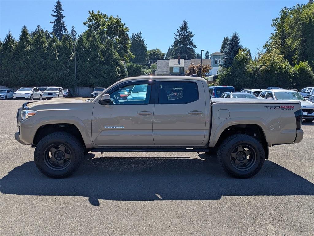 used 2016 Toyota Tacoma car, priced at $30,994