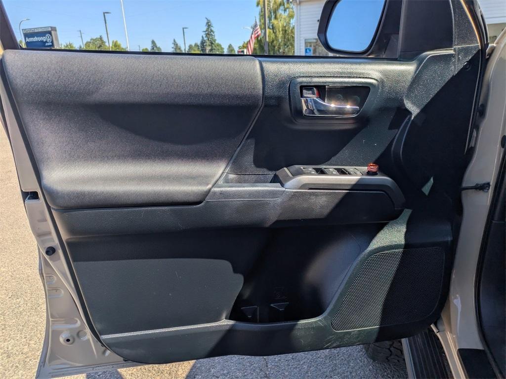 used 2016 Toyota Tacoma car, priced at $30,994