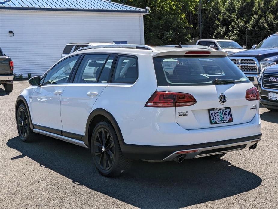 used 2017 Volkswagen Golf Alltrack car, priced at $21,990