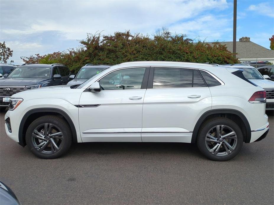 new 2024 Volkswagen Atlas Cross Sport car, priced at $49,616