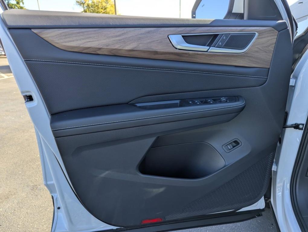 new 2026 Volkswagen Atlas car, priced at $46,491