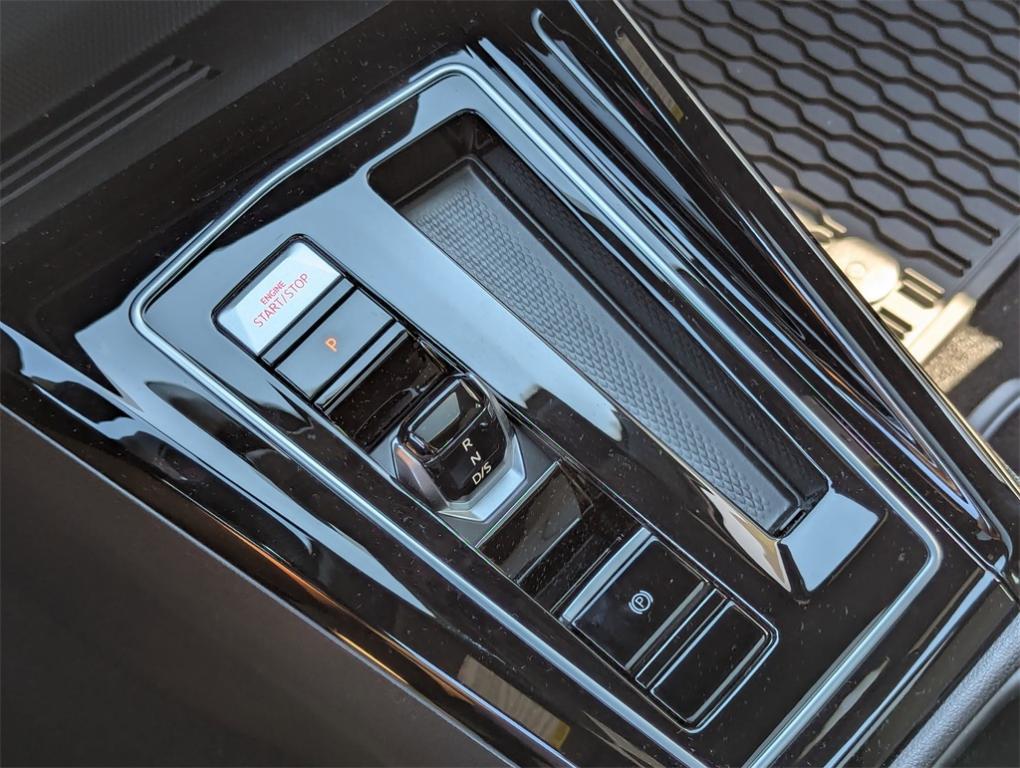 new 2025 Volkswagen Golf GTI car, priced at $39,922