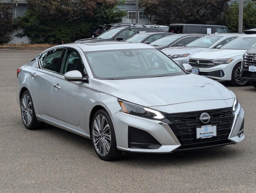 used 2023 Nissan Altima car, priced at $20,990
