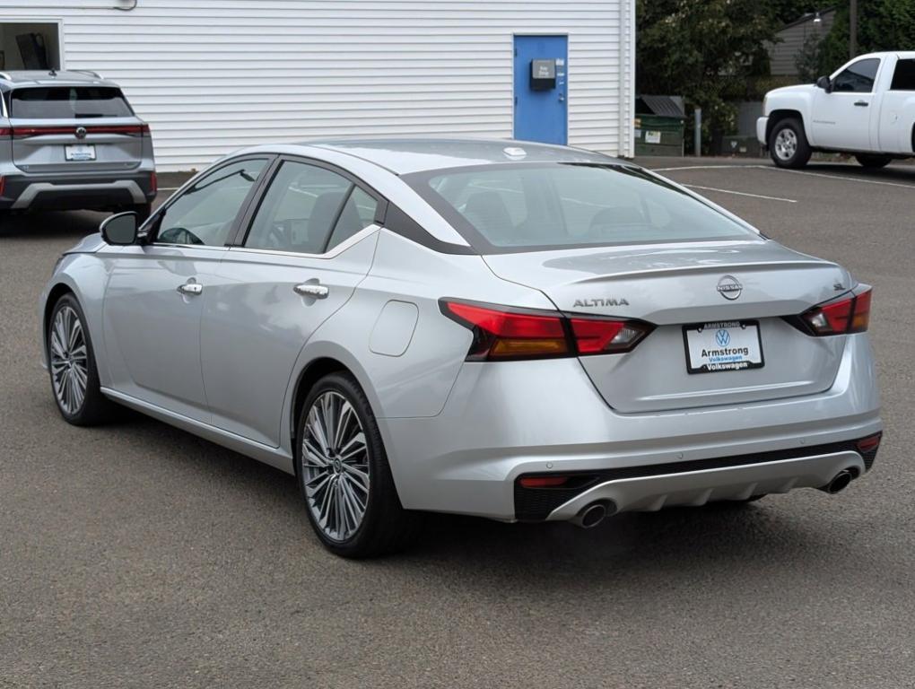 used 2023 Nissan Altima car, priced at $20,990