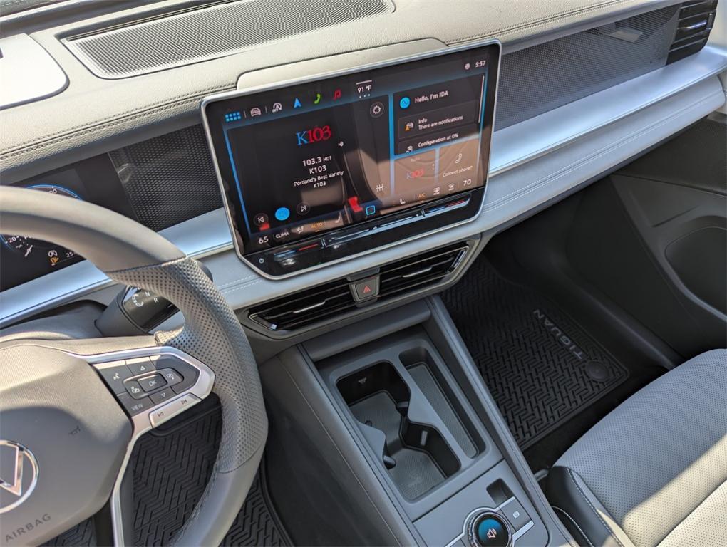 new 2025 Volkswagen Tiguan car, priced at $37,183