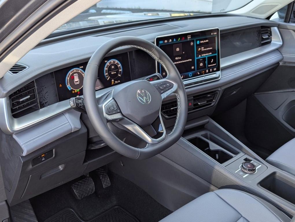 new 2025 Volkswagen Tiguan car, priced at $35,030