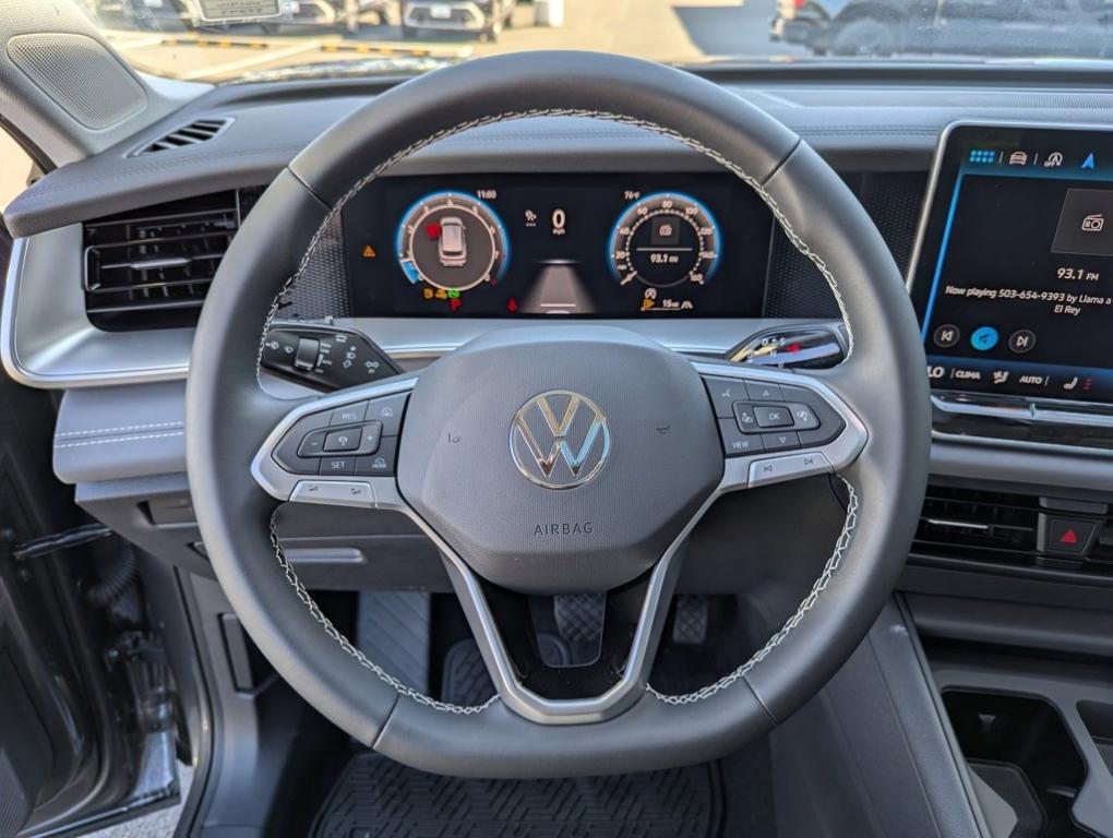 new 2025 Volkswagen Tiguan car, priced at $35,030