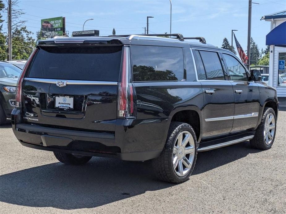 used 2018 Cadillac Escalade ESV car, priced at $33,490