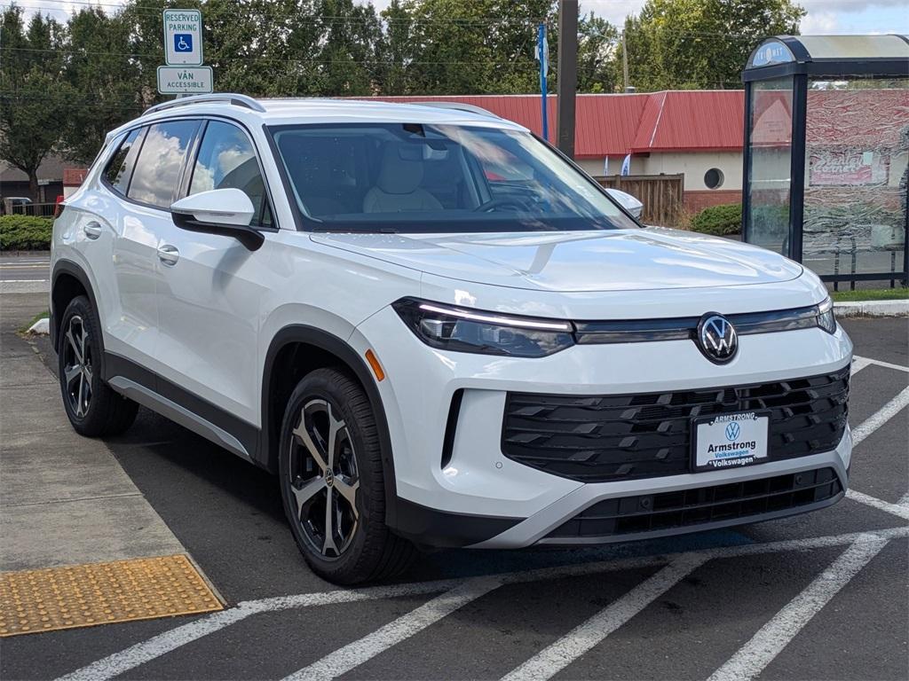 new 2025 Volkswagen Tiguan car, priced at $32,231