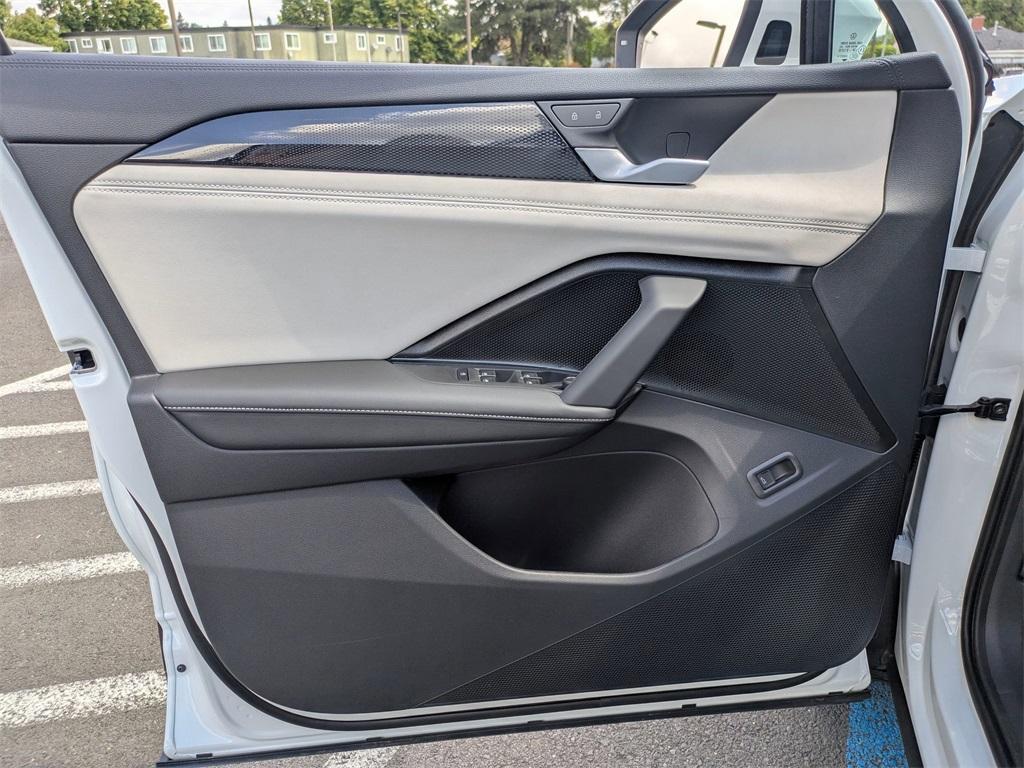 new 2025 Volkswagen Tiguan car, priced at $32,231
