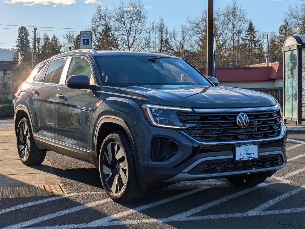 new 2025 Volkswagen Atlas Cross Sport car