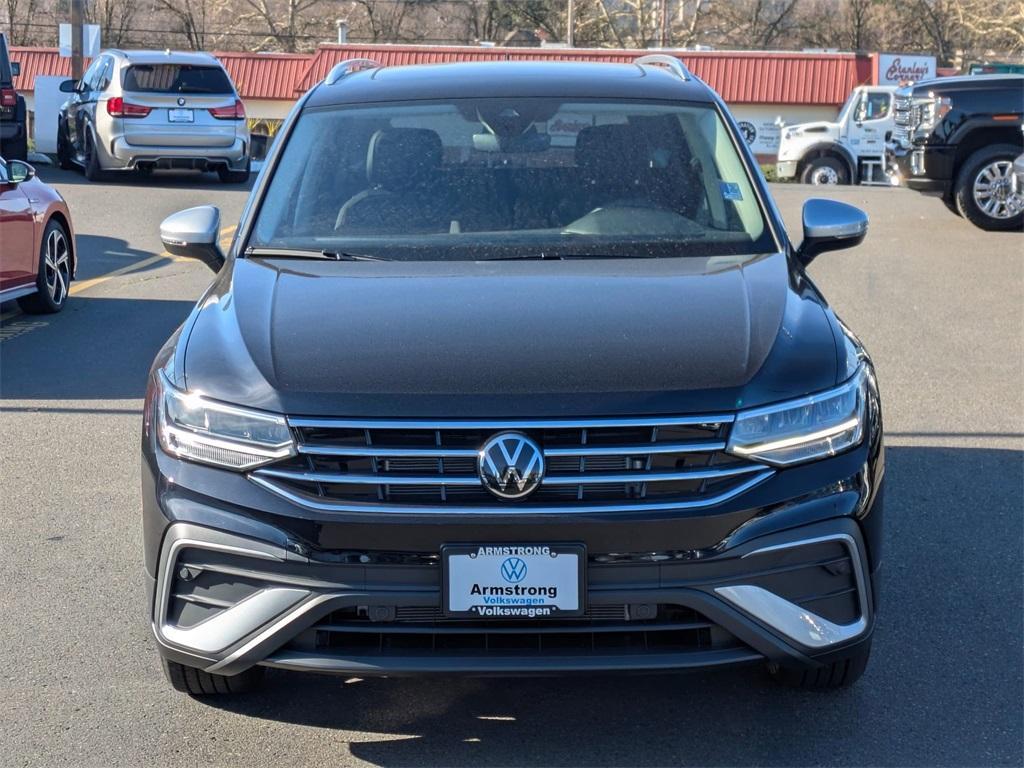 new 2024 Volkswagen Tiguan car