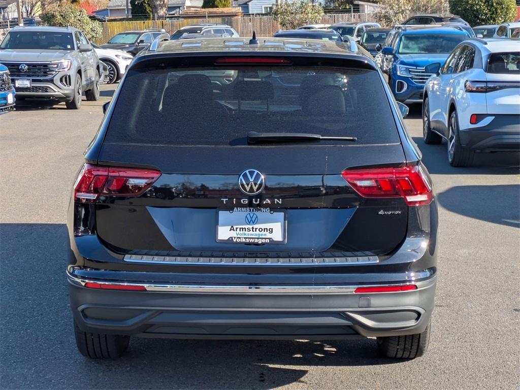 new 2024 Volkswagen Tiguan car