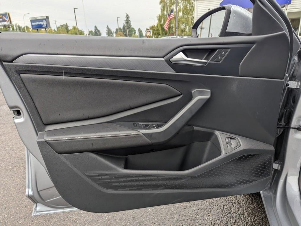 used 2024 Volkswagen Jetta car, priced at $21,340