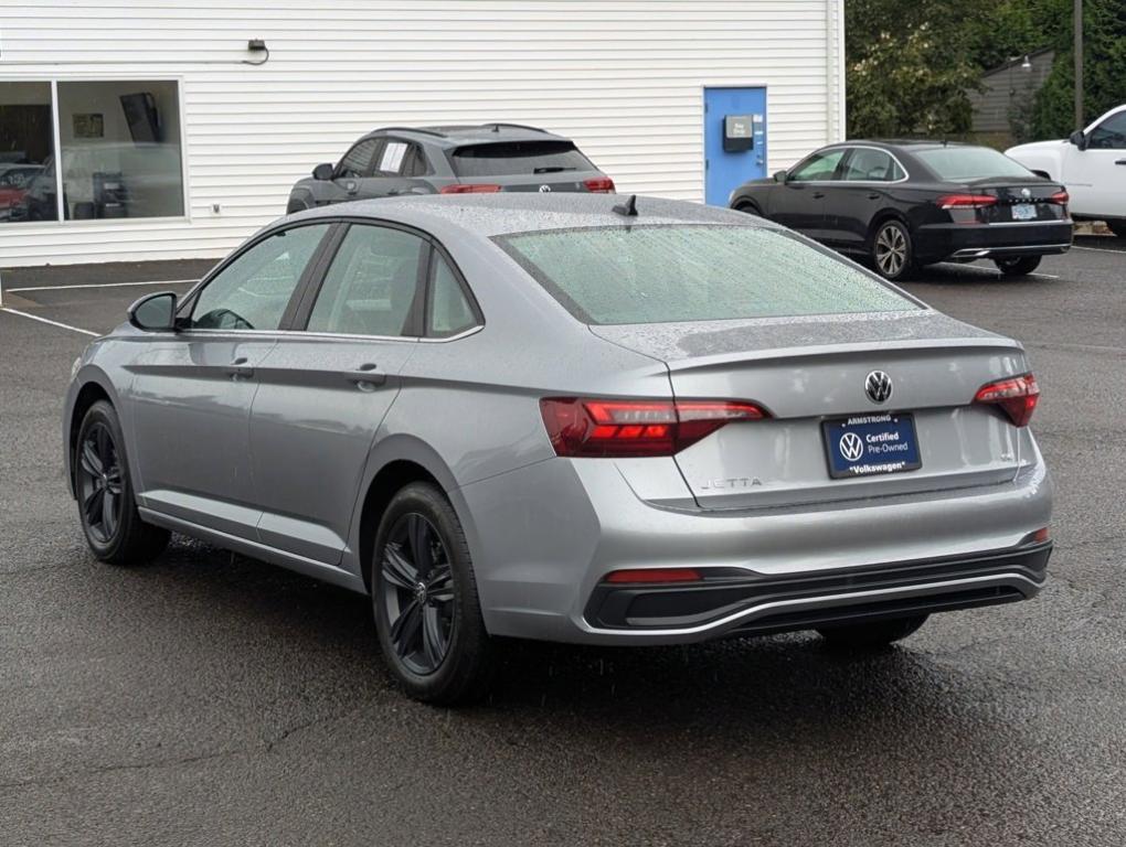 used 2024 Volkswagen Jetta car, priced at $21,340