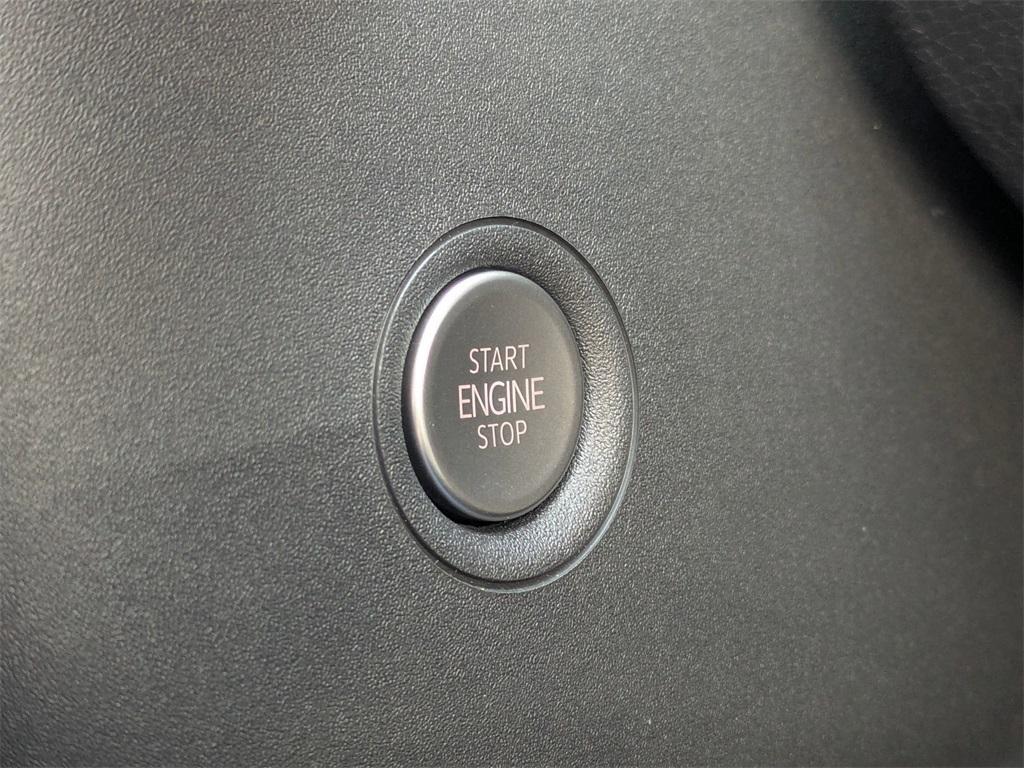 new 2025 Volkswagen ID.4 car