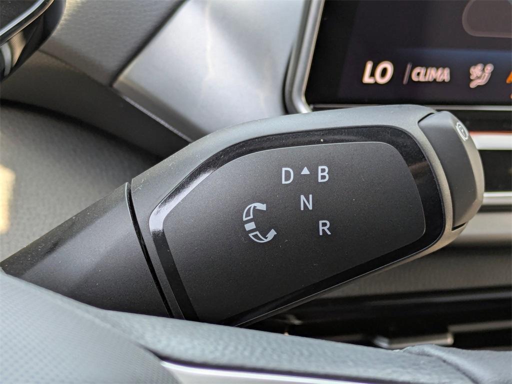new 2025 Volkswagen ID.4 car