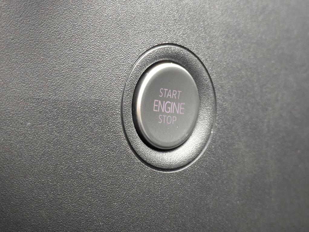 new 2025 Volkswagen ID.4 car