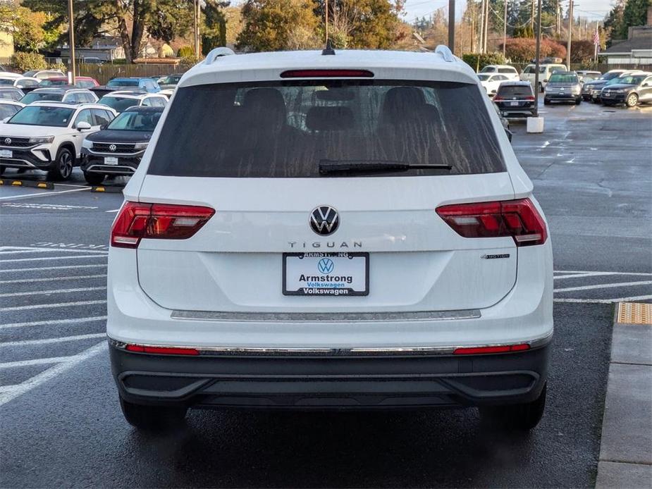 new 2024 Volkswagen Tiguan car, priced at $32,051