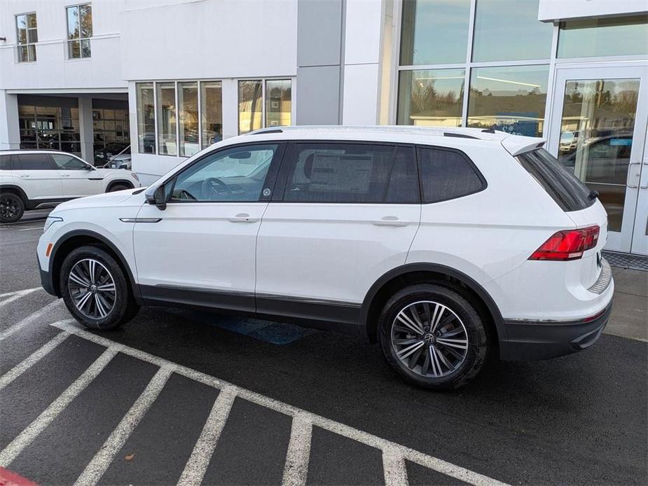 new 2024 Volkswagen Tiguan car, priced at $32,051