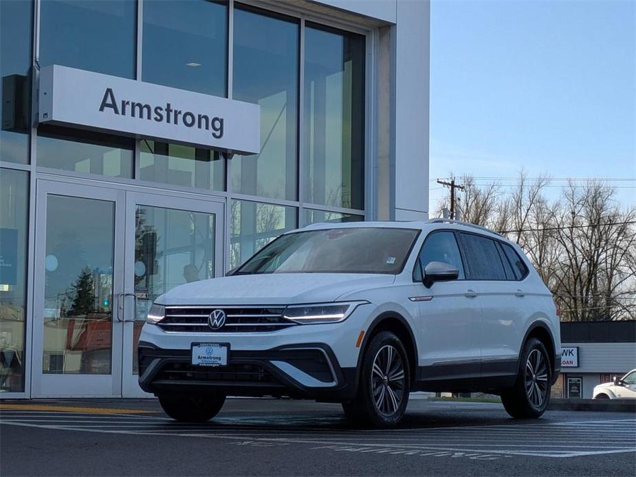 new 2024 Volkswagen Tiguan car, priced at $32,051